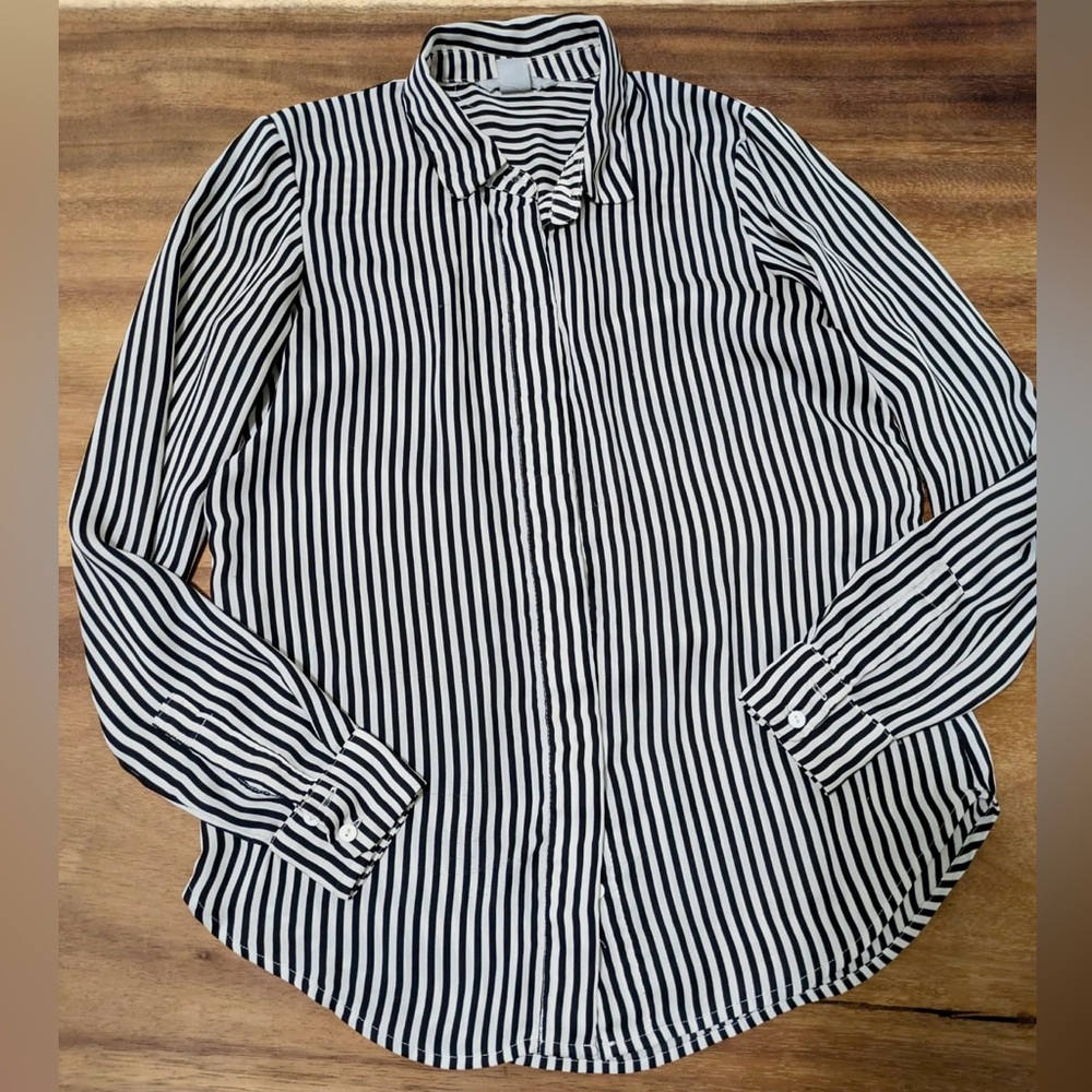 H&M Black and White Striped Casual Blouse